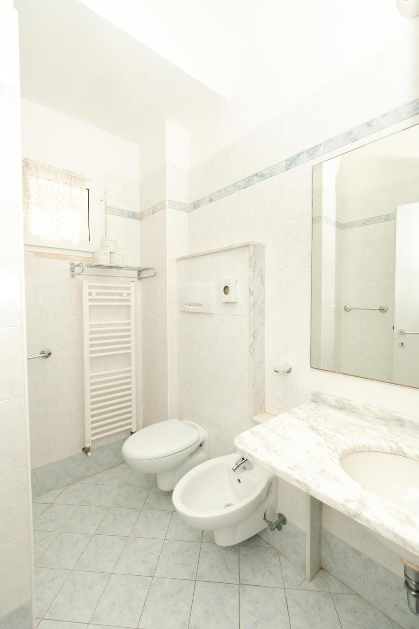 Hotel Saint Louis Rimini Esterno foto
