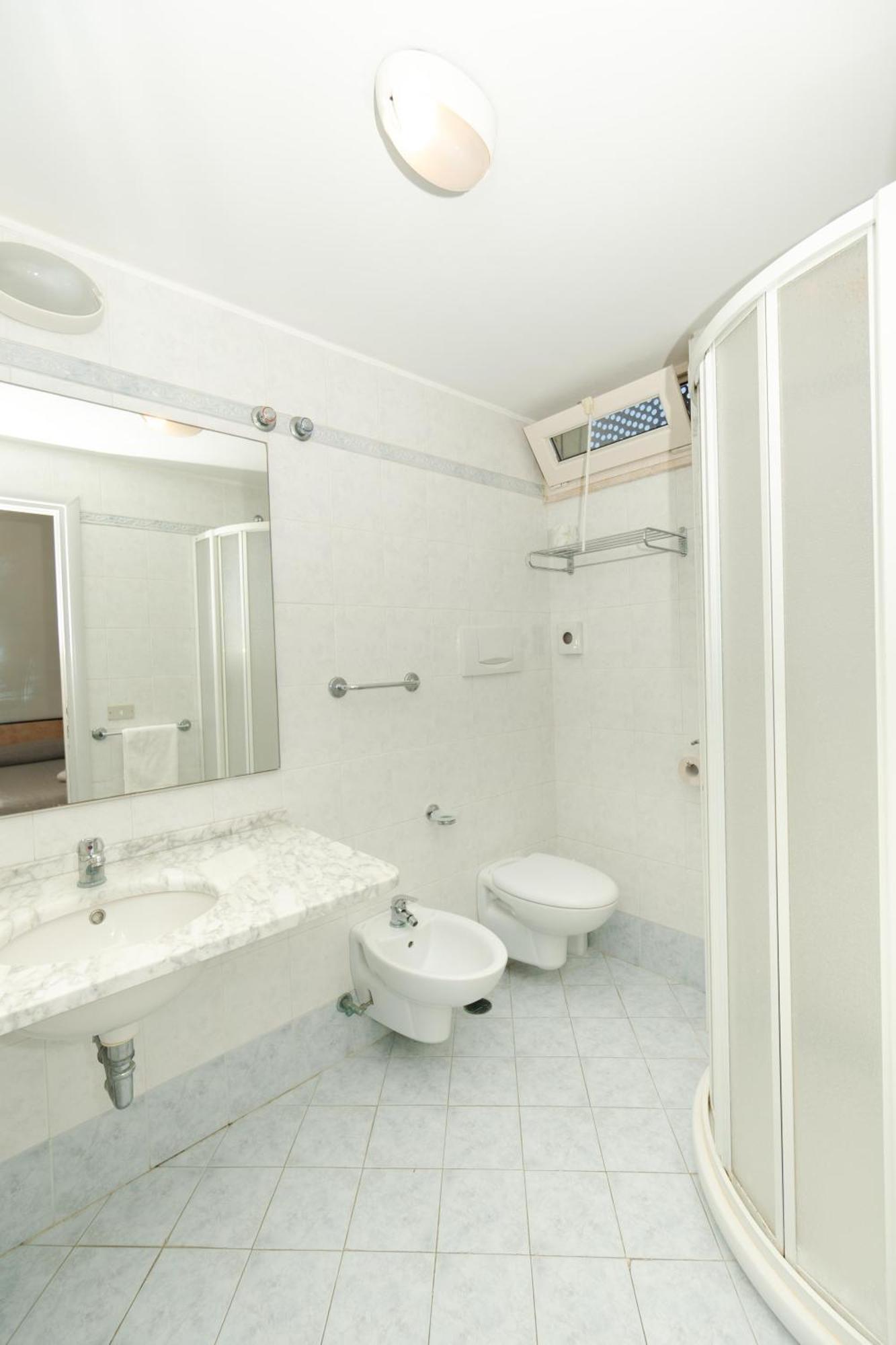 Hotel Saint Louis Rimini Esterno foto